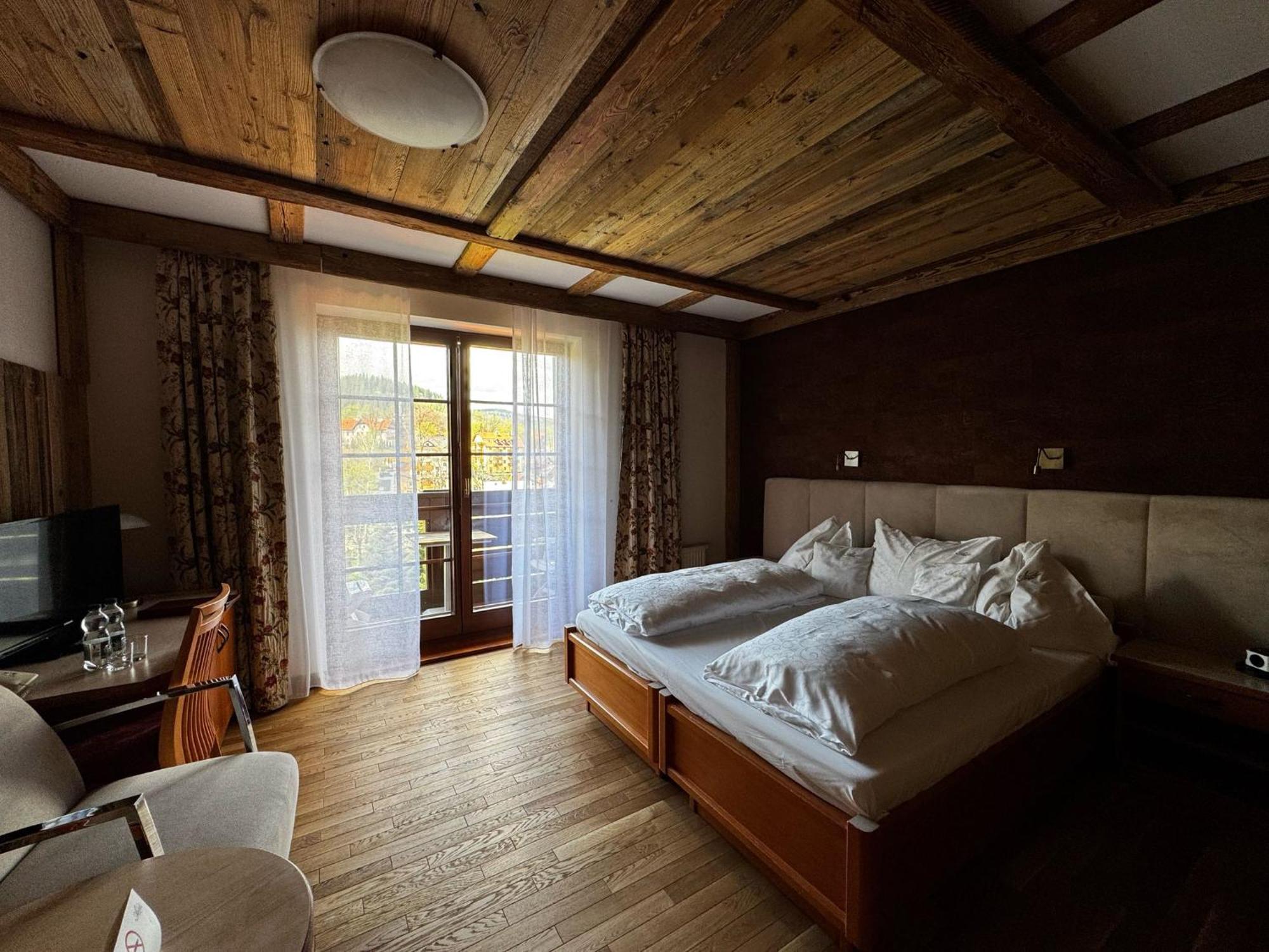 Alpejski Boutique Hotel カルパッチ エクステリア 写真