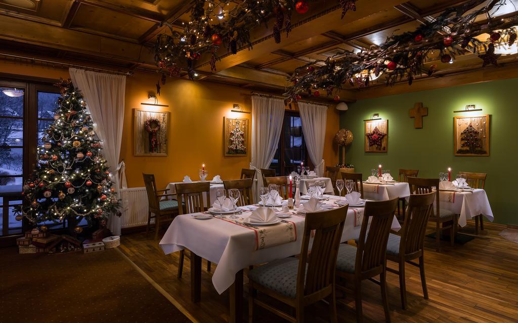 Alpejski Boutique Hotel カルパッチ エクステリア 写真