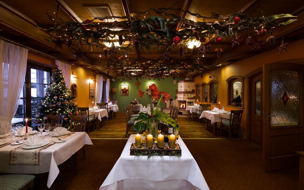 Alpejski Boutique Hotel カルパッチ エクステリア 写真